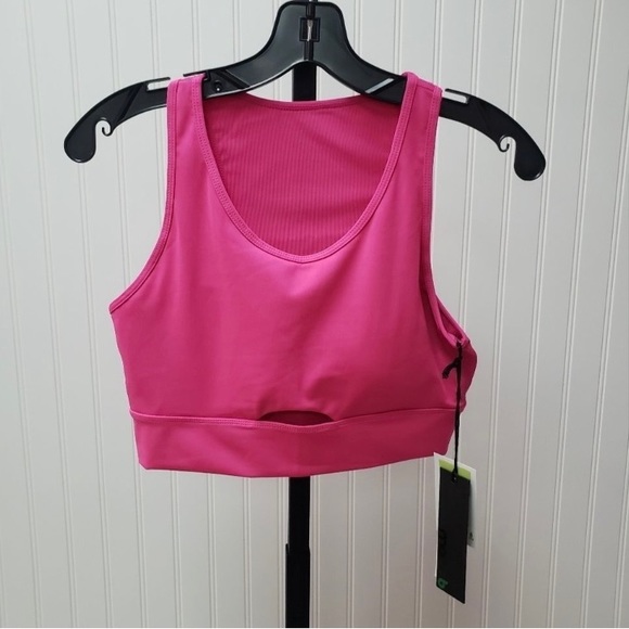 Mono B Set Hot Pink Athletic Top/Bra & Matching Shorts size Medium set - Picture 4 of 11